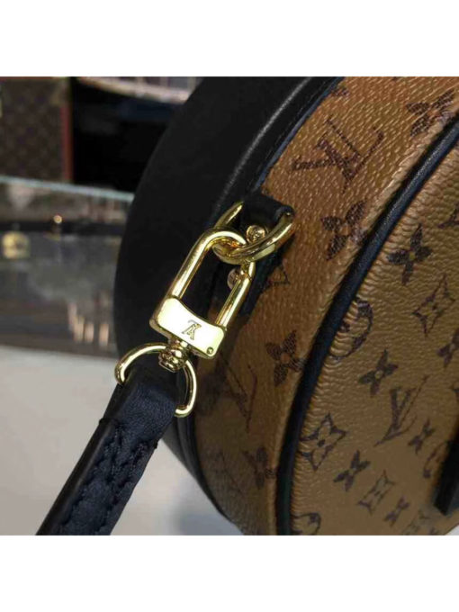 LOUIS VUITTON Monogram 'Boite Chapeau'. Original Quality Bag including gift box, care book, dust bag, authenticity card. Small yet practical, the iconic hatbox, LOUIS VUITTON Monogram Boite Chapeau is re-imagined as an adorable day-to-evening bag. | CRIS&COCO Authentic Quality bags and Accessories