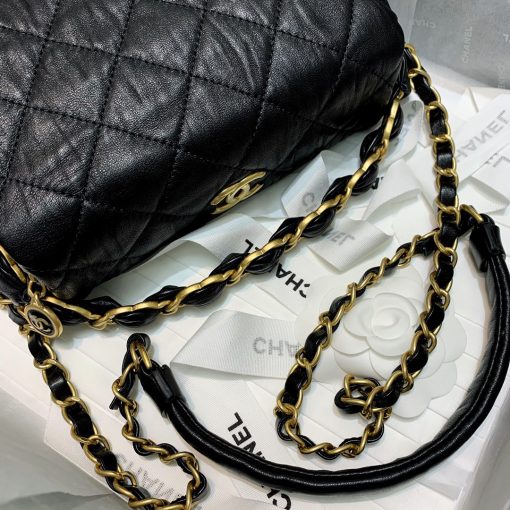 CHANEL Crumpled Lambskin Small Hobo. What’s not to be liked about the CC Wrapped Handle Bag? It looks classic thanks to the puffy diamond quilting. It comes with CC logo in vintage gold hardware. It’s a stunning and a new type of Handle Bag. The most impressive detailing is the handle. This handle is wrapped with leather and hardware, but do notice the top design. | CRIS&COCO Authentic Quality Designer Bags and Luxury Accessories