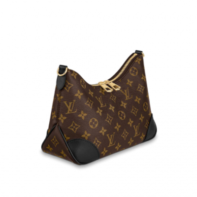 LOUIS VUITTON Boulogne Handbag. Original Quality Bag including gift box, care book, dust bag, authenticity card. The versatile Boulogne handbag is made from classic Monogram canvas and features a removable strap, enabling cross-body, long-shoulder and short-shoulder carry. Without its strap, the Boulogne becomes a small chain bag or clutch for more formal occasions. It has a double-zip opening and an inside flat pocket large enough for an iPhone 12 Pro. | CRIS&COCO Authentic Quality Designer Bags and Luxury Accessories