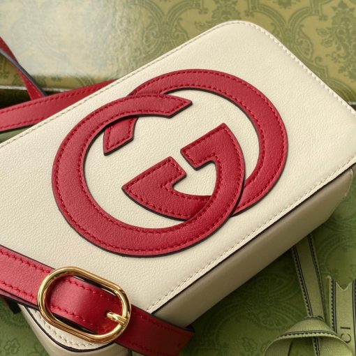 GUCCI Interlocking G Mini Bag.