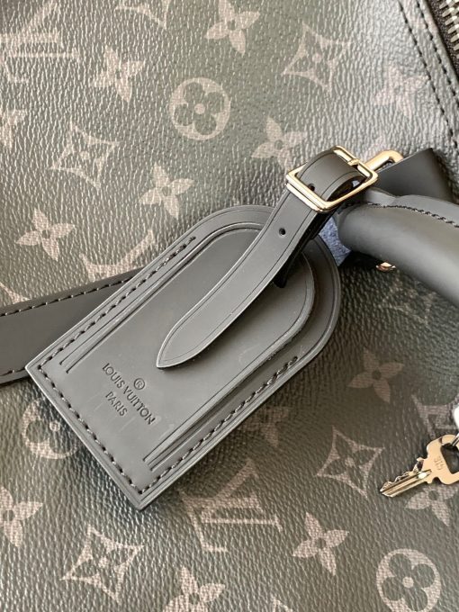 LOUIS VUITTON Keepall Bandoulière.