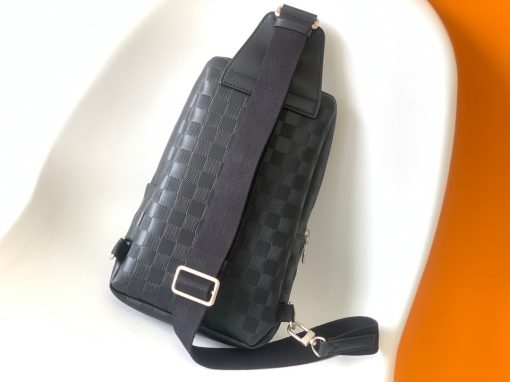 LOUIS VUITTON Avenue Sling Bag.