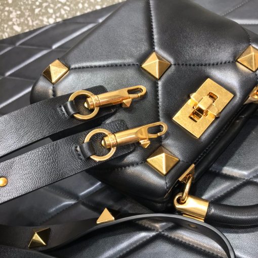 VALENTINO GARAVANI Roman Stud the Handle Bag.