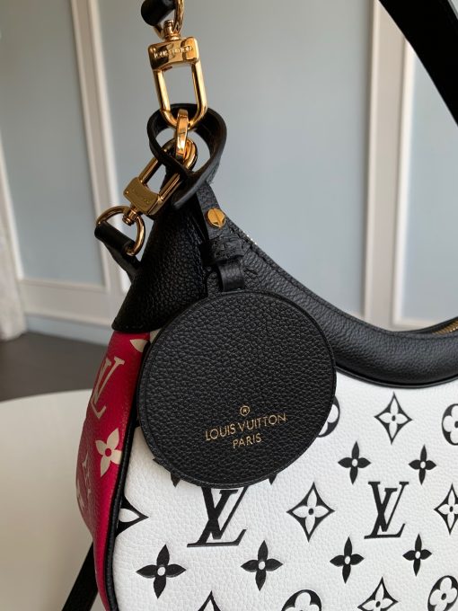 LOUIS VUITTON Bagatelle.