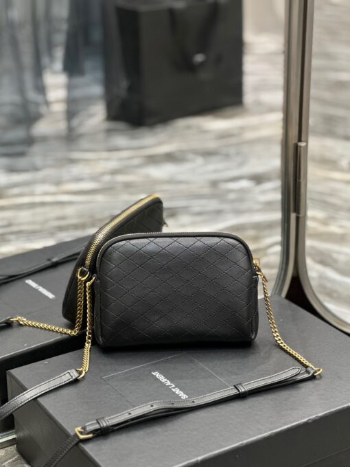 SAINT LAURENT Gaby Chain Pouch. Original Quality Bag including gift box, care book, dust bag, authenticity card. Crafted from lambskin leather this Gaby zipped pouch decorated with the Cassandre and Carré-quilted overstitching. | CRIS&COCO Authentic Quality Designer Bag and Luxury Accessories