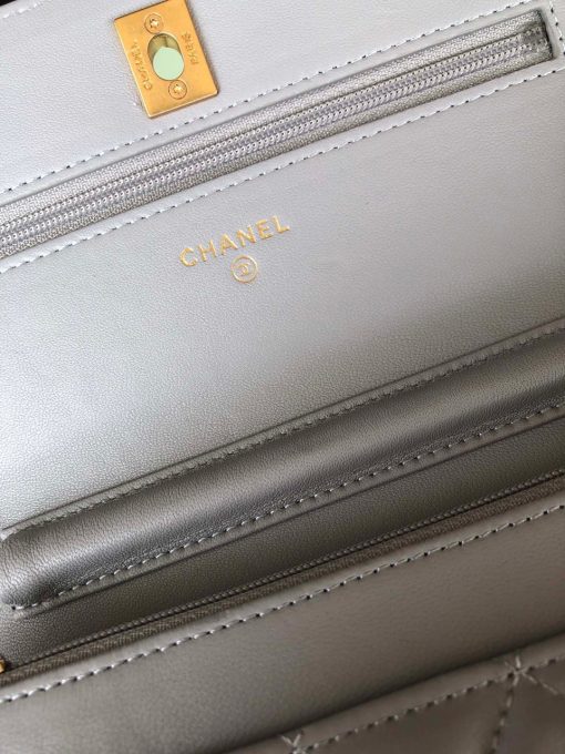 CHANEL Classic WOC Golden Knob Bag. Authentic quality luxury bag crafted in genuine leather comes with authenticity card, dust bag and gift bag. Unforgettable style meets effortless functionality. The Classic WOC bag by CHANEL exudes a distinctive charm, courtesy of its iconic symbols and impeccable construction. Skillfully crafted from luxurious lambskin and adorned with dazzling gold-tone hardware, the bag showcases the iconic CC logo, resulting in a truly unforgettable aesthetic. Upon opening this delightful quilted bag, you'll discover a multitude of zip and slip pockets, designed to keep your cards and essentials safe, allowing you to embark on a carefree and enjoyable experience.