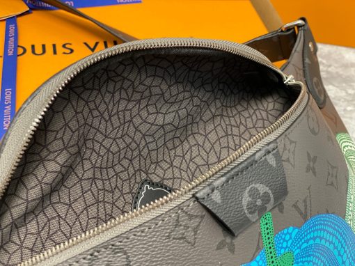 LOUIS VUITTON x Yayoi Kusama Maxi Bumbag. Authentic quality luxury bag crafted in genuine leather comes with authenticity card, dust bag and gift bag. Embrace the enchantment of pumpkins - a stylish and practical accessory for the modern wardrobe. Introducing the stunning LVxYK Maxi Bumbag, a part of the highly sought-after Louis Vuitton x Yayoi Kusama collection. This exquisite piece showcases vibrant and captivating pumpkins, a symbol that holds deep sentimental value for the artist since her childhood. Even to this day, she gracefully encapsulates the charm of these delightful gourds in her artistry. Meticulously crafted from Monogram Eclipse Reverse canvas, this bumbag offers a seamless combination of elegance and utility, allowing you to keep your cherished belongings within easy reach. Its resilient construction and functional design make it an absolute must-have accessory for the contemporary wardrobe.