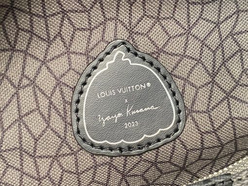 LOUIS VUITTON x Yayoi Kusama Maxi Bumbag. Authentic quality luxury bag crafted in genuine leather comes with authenticity card, dust bag and gift bag. Embrace the enchantment of pumpkins - a stylish and practical accessory for the modern wardrobe. Introducing the stunning LVxYK Maxi Bumbag, a part of the highly sought-after Louis Vuitton x Yayoi Kusama collection. This exquisite piece showcases vibrant and captivating pumpkins, a symbol that holds deep sentimental value for the artist since her childhood. Even to this day, she gracefully encapsulates the charm of these delightful gourds in her artistry. Meticulously crafted from Monogram Eclipse Reverse canvas, this bumbag offers a seamless combination of elegance and utility, allowing you to keep your cherished belongings within easy reach. Its resilient construction and functional design make it an absolute must-have accessory for the contemporary wardrobe.