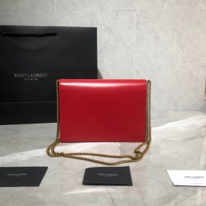 SAINT LAURENT Cassandra Monogram Chain Bag. Authentic quality luxury bag crafted in genuine leather comes with authenticity card, dust bag and gift bag. Embrace Timeless Elegance. The Cassandra shoulder bag exhibits unrivaled sophistication. Meticulously crafted from high-quality calf leather, it is adorned with exquisite metal-tone hardware, including purse feet that ensure its impeccable condition. The choice is yours—gracefully drape it over a shoulder or elegantly carry it in-hand. - KRIS + KIKO SAINT LAURENT Cassandra Monogram Chain Bag. Original Quality Bag including gift box, literature, dust bag, authenticity card. This Cassandra shoulder bag is a masterclass in refined elegance. Crafted in calf leather, it's punctuated with metal-tone hardware including purse feet to keep it in pristine condition. Whether you wear it over one shoulder or carried in-hand is up to you.