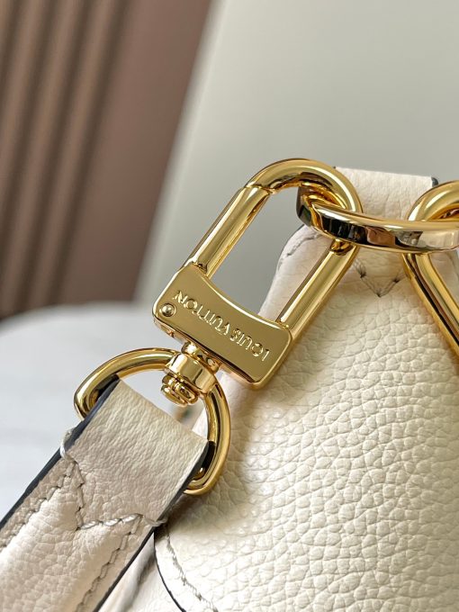 LOUIS VUITTON Bagatelle. Authentic quality luxury bag crafted in genuine leather comes with authenticity card, dust bag and gift bag. Bringing Luxury and Versatility Together in One Bag. The Bagatelle mini hobo handbag is a sophisticated and stylish choice for the modern woman. It features luxe Monogram Empreinte leather crafted with a distinctive embossed pattern. The bag has a hobo shape with curved edges giving it an elegant and timeless appeal. Furthermore, the bag comes with a detachable, adjustable strap, allowing you to carry it in multiple ways – as a baguette-hobo, on the elbow, or cross-body. With this bag, you’ll be well prepared for any occasion you may face.