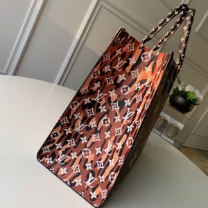 LOUIS VUITTON Onthego Monogram Tote Bag. Authentic quality luxury bag crafted in genuine leather comes with authenticity card, dust bag and gift bag. Style Meets Versatility. The precisely named Onthego tote bag effortlessly accompanies you for shopping, work, or a weekend getaway. Its spacious interior paired with the striking combination of an oversized Monogram pattern and Mini Monogram trim makes a bold fashion statement. The bag's Articulated Toron handles and two shoulder straps guarantee a comfortably stylish carry throughout the day. - KRIS + KIKO High quality designer bag and authentic luxury Accessories