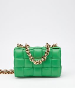 BOTTEGA VENETA The Chain Cassette Shoulder Bag. Authentic quality luxury bag crafted in genuine leather comes with authenticity card, dust bag and gift bag. Elevate Your Style and Essentials, Effortlessly. Are you in need of a fashionable shoulder bag that not only makes a bold style statement but also effortlessly stores all your essentials? Look no further! BOTTEGA VENETA's Cassette bag is the answer you've been searching for. With this remarkable piece, you'll achieve two goals in one - style and functionality perfectly combined. - KRIS + KIKO BOTTEGA VENETA The Chain Cassette Shoulder Bag. Original Quality Bag, including gift box, literature, dust bag, authenticity card. Want a shoulder bag that makes a style statement and holds all your essentials? Call off the search, Bottega Veneta's Cassette will be your new best friend. Two birds, one stone.