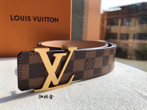 LOUIS VUITTON LV Initiales Belt 40 mm. Authentic quality luxury belt crafted in genuine leather comes with authenticity card, dust bag and gift bag. Unveiling a Striking Dichotomy of Elegance and Urbanity. Adorned with the signature Damier Cobalt canvas, the LV Initiales 40mm Reversible Belt effortlessly blends sophistication with an urban touch by seamlessly merging plain calf leather and iconic House motifs. Flaunting a versatile design, the plain leather side exudes a refined elegance suitable for formal business affairs. On the flip side, the striking Damier or Monogram canvas amplifies the belt's metropolitan allure, making it an ideal choice for a contemporary and fashion-forward look.