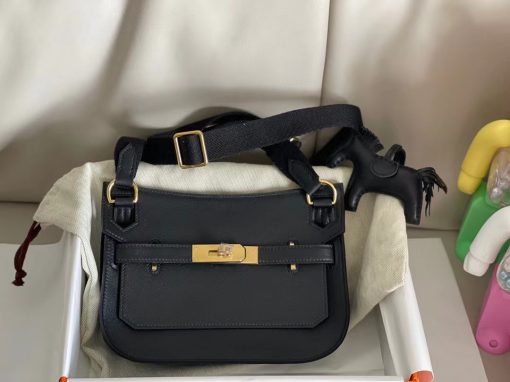 HERMÈS Jypsiere Mini Bag. Authentic quality luxury bag crafted in genuine leather comes with authenticity card, dust bag and gift bag. Embrace Wanderlust with the Jypsière - Where Bohemian Chic Meets Timeless Adventure. The Jypsière, a charming combination of a bohemian saddlebag and a gipsy game-bag, skillfully blends the timeless appeal of a hunting bag with the iconic Birkin style. Featuring convenient pockets and detachable straps, along with its distinctive girths and tabs, this whimsical accessory is perfect for globetrotters who love to let their imagination roam freely.