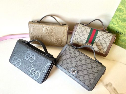 GUCCI Jumbo GG Travel Document Case. Authentic quality luxury bag crafted in genuine leather comes with authenticity card, dust bag and gift bag. Embrace Timeless Luxury: Secure Your Journey with Iconic GG Document Case. The iconic GG design makes a comeback for Pre-Fall 2023, adorning a range of small leather items. Paying homage to Guccio Gucci's initials, this motif remains timeless for the brand, showcased prominently in a large size to create a striking logo effect. In this particular case, the emblematic leather defines a travel document holder, ensuring security with a zip closure.
