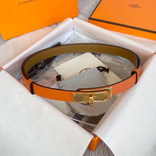HERMÈS Kelly 18 Belt. Authentic quality luxury belt crafted in genuine leather comes with authenticity card, dust bag and gift bag.Style and versatility, redefined with adjustable elegance. The assortment of these versatile belts, designed to accommodate all sizes, adds a refreshing touch to iconic Hermes accessories with ingenious jewel clasps. With the aid of a clever sliding mechanism, this belt crafted for one-size-fits-most can be effortlessly worn around the waist or stylishly positioned on the hips.