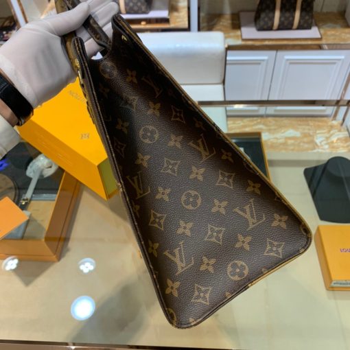 LOUIS VUITTON Onthego MM. Authentic quality luxury bag crafted in genuine leather comes with authenticity card, dust bag and gift bag. Unleashing the Power of Style and Convenience. Introducing the remarkable Onthego MM - a true epitome of efficiency, designed to effortlessly accommodate the needs of a busy woman, whether it be for work or shopping. With its capacious interior, it ensures ample space for all her essentials. The bag boasts a timeless combination of classic Monogram canvas on one side and Monogram Reverse on the other, essentially granting the luxury of owning two exquisite bags in one. Its twin Toron top handles along with two adjustable shoulder straps allow for various carrying styles, providing unprecedented versatility.