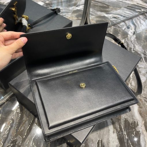 SAINT LAURENT Sunset Medium Chain Bag. Authentic quality luxury bag crafted in genuine leather comes with authenticity card, dust bag and gift bag. Effortlessly stylish and always on the move. The medium Sunset shoulder bag from SAINT LAURENT is the ideal choice for busy, on-the-go girls. Made with smooth leather, this versatile accessory can be worn across the body or on the shoulder, allowing you to style it however you prefer. Featuring a front flap with a magnetic snap closure adorned with the iconic YSL signature, this Cassandre bag also includes side gussets and a leather-encased key ring for added convenience.