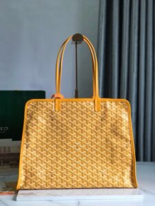 GOYARD Hardy PM Bag. Authentic quality luxury bag crafted in genuine leather comes with authenticity card, dust bag and gift bag. Effortless Elegance, Everyday Function. The Hardy PM bag is the perfect companion for everyday use or work, easily fitting A4 files with ease. Designed for those who value lightness, flexibility, and added security, it features a zip closure to keep your essentials safe. With long, comfortable handles, it's ideal for carrying over the shoulder all day with ease. - KRIS + KIKO GOYARD Hardy PM Bag. Authentic quality luxury bag crafted in genuine leather comes with authenticity card, dust bag and gift bag. Effortless Elegance, Everyday Function. The Hardy PM bag is the perfect companion for everyday use or work, easily fitting A4 files with ease. Designed for those who value lightness, flexibility, and added security, it features a zip closure to keep your essentials safe. With long, comfortable handles, it's ideal for carrying over the shoulder all day with ease.